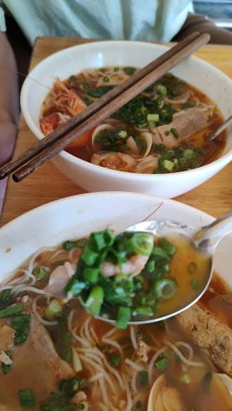 Hình ảnh Tiệm Ăn - Gà Minh Châu - 2