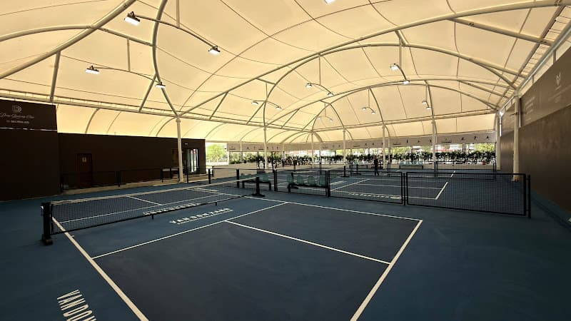 Vân Đồn Xanh Pickleball