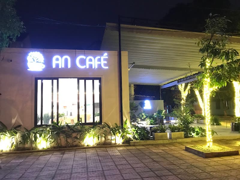 An Café