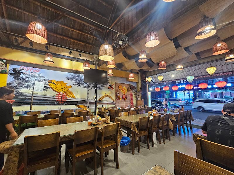 Hình ảnh Đặc sản Đà Nẵng - Mỳ Quảng - Bánh Xèo - Bánh Tráng Thịt Heo - Nem Lụi - Cơm Bắc - 2