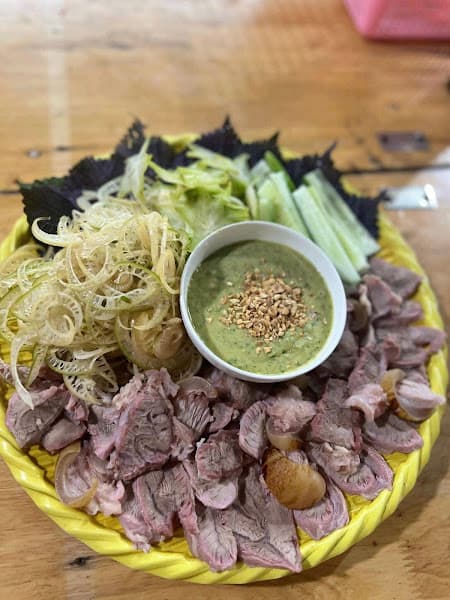 Hình ảnh Bò tơ Út Mây - 4