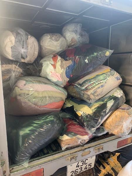 Hình ảnh Giặt Ủi Công Nghiệp AZ Laundry - 4