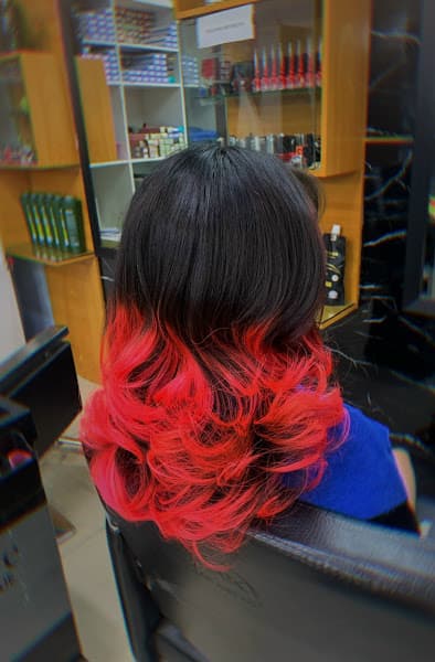 Hình ảnh SALON TÓC ĐẸP - HAIR SALON PHÚ NGUYỄN - 4