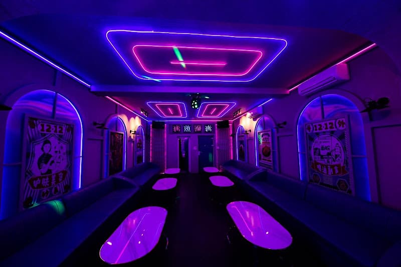 Hình ảnh Cloud 9 Karaoke Station - 2