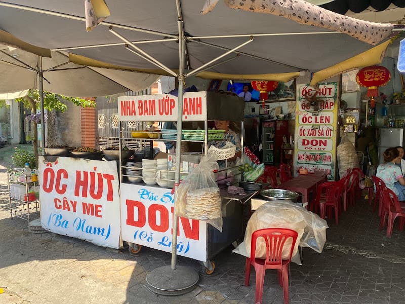 Ảnh bìa Quán ốc hút Cây Me