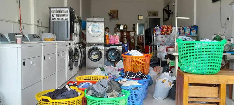 Hình ảnh Phương Giặt Sấy - Ủi - 4