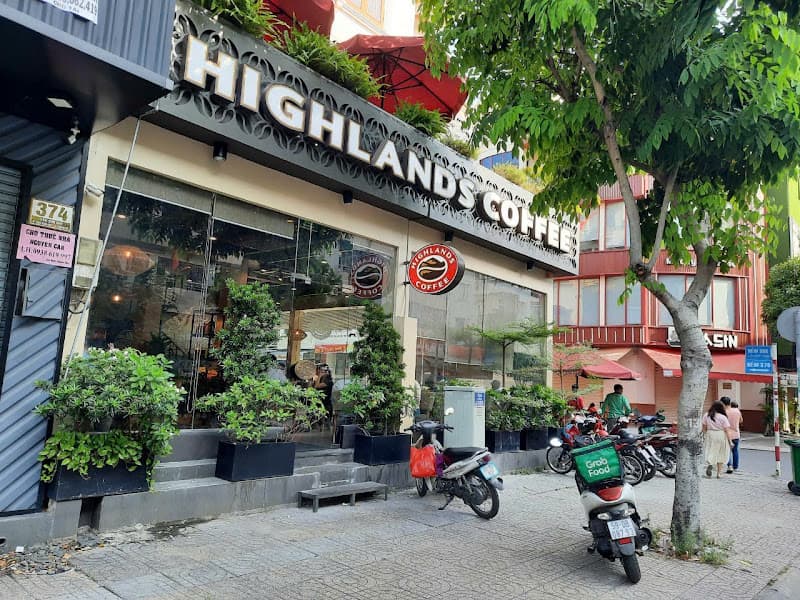 Ảnh bìa Highlands Coffee Tân Sơn Nhì