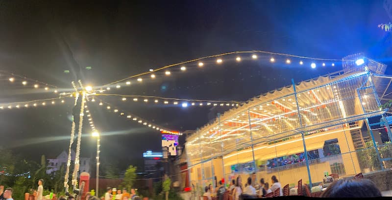 Hình ảnh LẨU PHỐ TRANG BÉ - 3