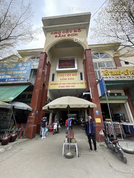 Chợ cột đỏ - Sầm sơn