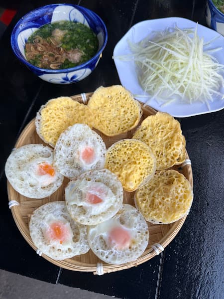 Hình ảnh Bánh Căn chung cư c2 tô ngọc vân p2 đà lạt - 2