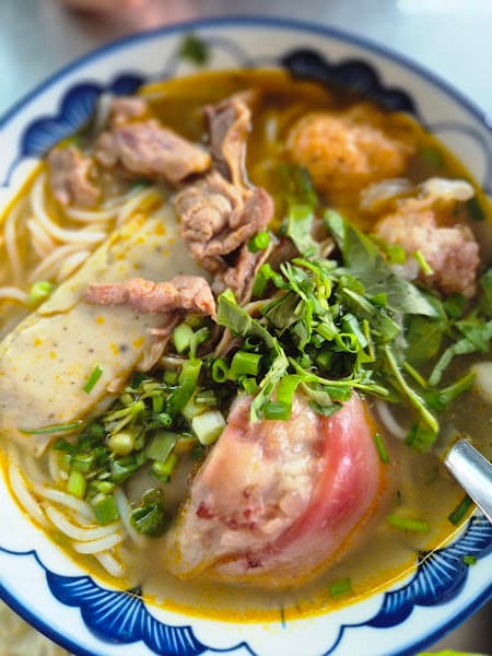 Hình ảnh Quán Bún Bò Huế O Lê - 3