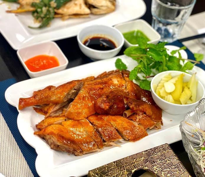 Hình ảnh Nhà hàng Sơn Đoòng Hạ Long - 2