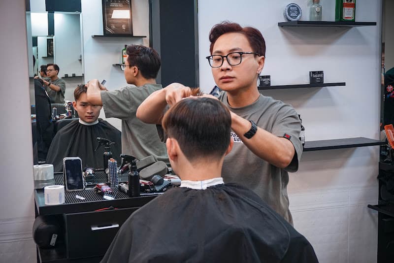 Level 1 Men's Hair Studio - Vạn Bảo