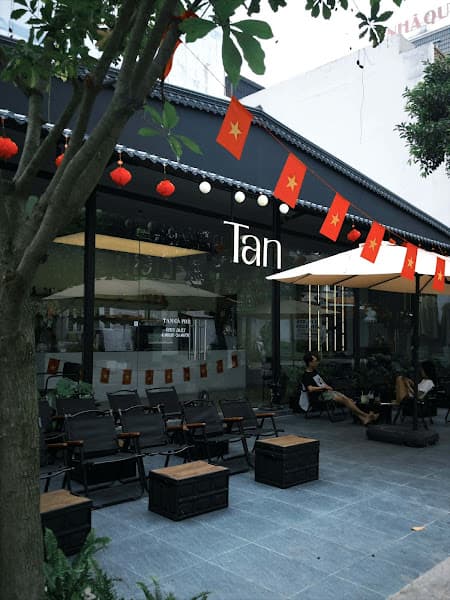 Tan Cà Phê