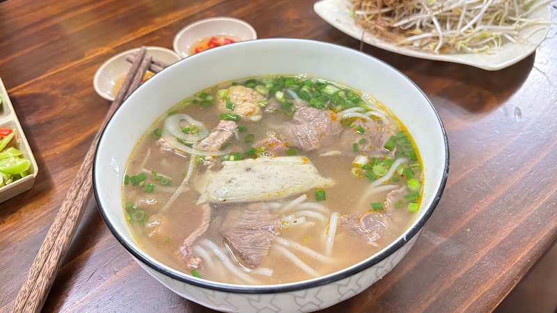 Hình ảnh Bún Bò Huế Mạ Ơi - 2