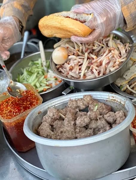 Hình ảnh Bánh canh chả cá - Bánh mì xíu mại - 2