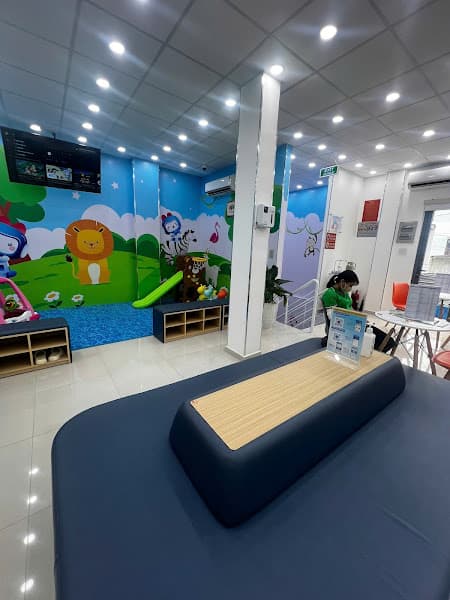 Hình ảnh Trung Tâm Tiêm Chủng FPT Long Châu - 2