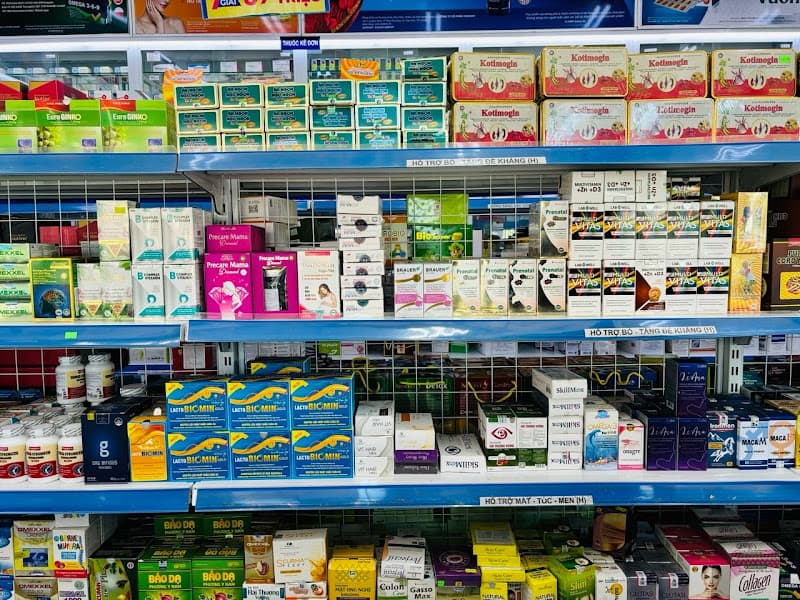 Hình ảnh Nhà Thuốc FPT Long Châu - 3