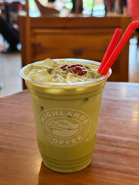 Hình ảnh Highlands Coffee - Đồng Khởi - 3