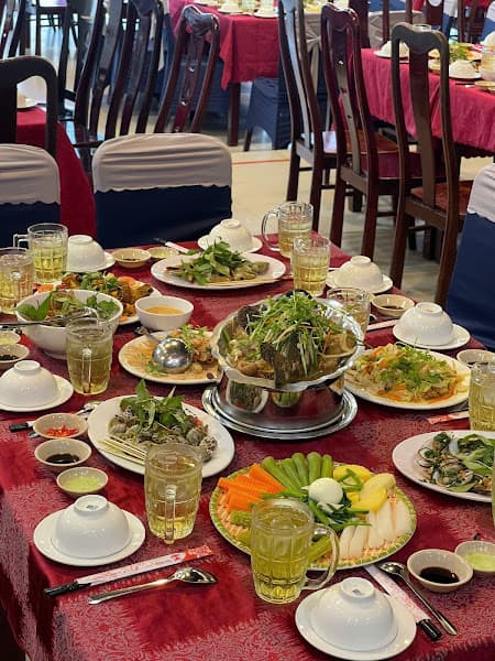 Hình ảnh Nhà hàng Cây Me - 50 Cù Huân. - 2