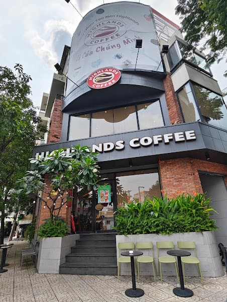Highlands Coffee 55 Vườn Lài