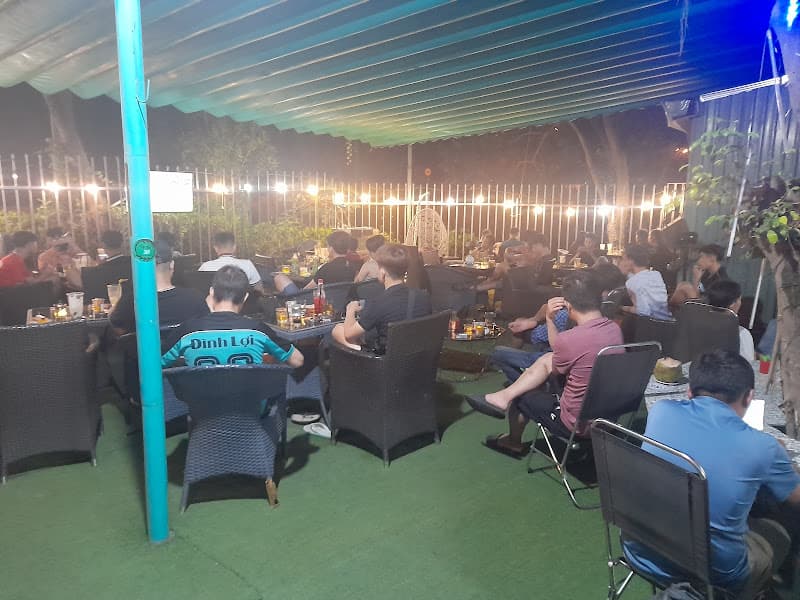 Quán CAFE & TRÀ SỮA ÚT NHỎ