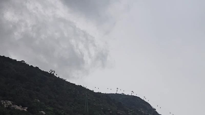 Hình ảnh Cổng chào Khu di tích Lịch sử - Văn hóa - Danh thắng Núi Bà Đen - 2