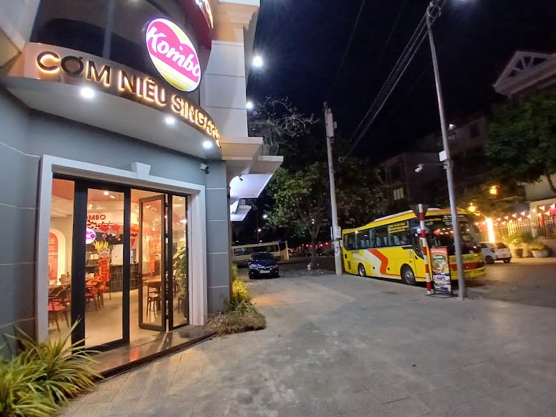 Hình ảnh Nhà hàng Cơm Niêu Singapore KOMBO - TP. Sơn La - 3