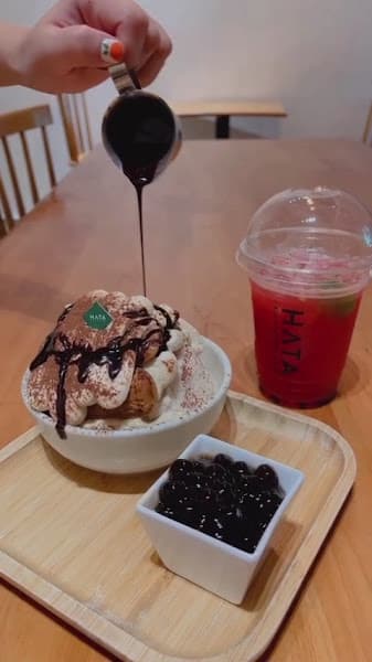 Hình ảnh HATA Dessert Cafe - 2