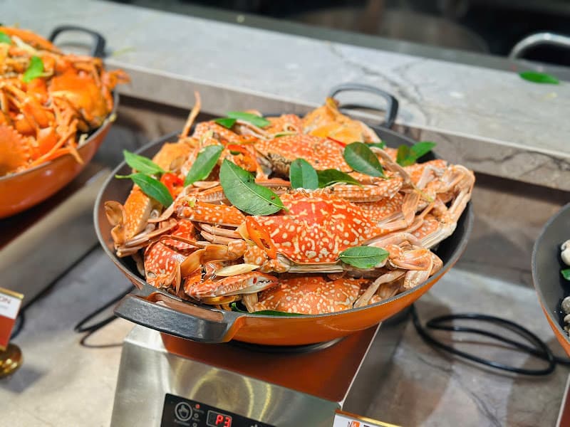 Hình ảnh Buffet Poseidon Vincom Sky Lake Phạm Hùng - 6