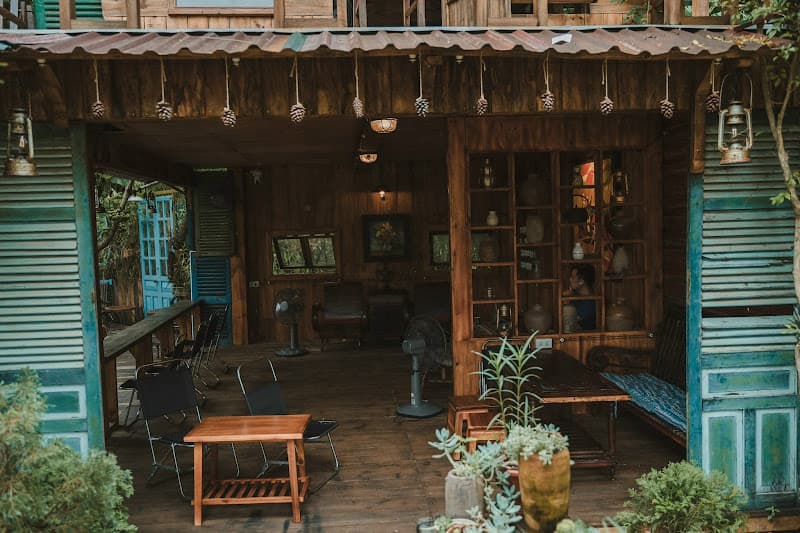 Tiệm Cà Phê 81- Cà Phê Muối Huế- Quán Cà Phê Đẹp Huế