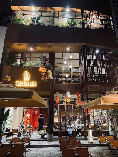 Là Lam Coffee