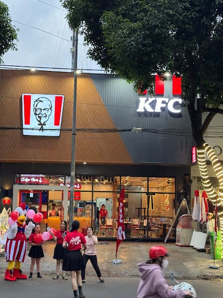 KFC Đường Lê Thánh Tông TP Buôn Ma Thuột
