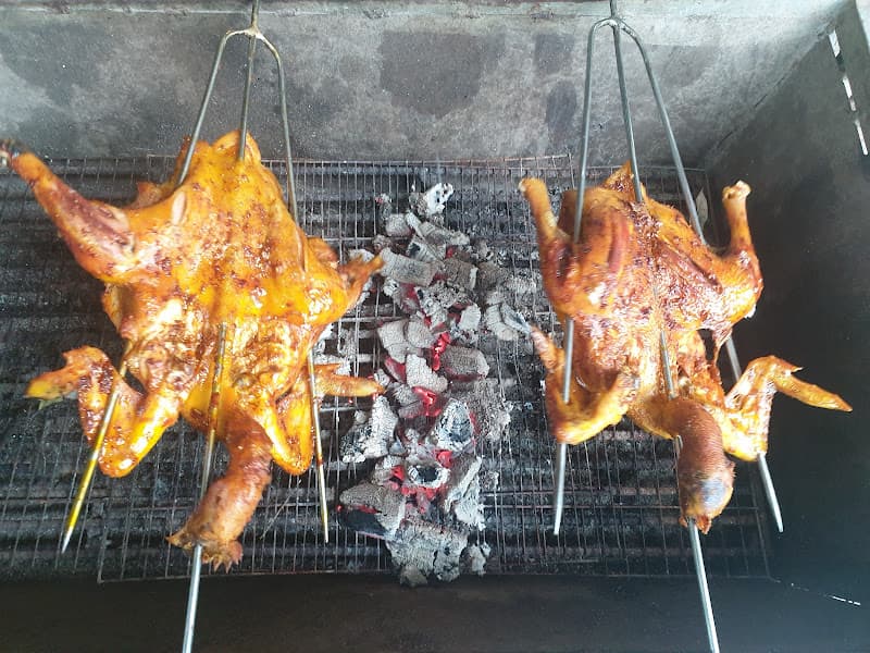 Hình ảnh nhà hàng gần chùa Cái Bầu nhé - 4