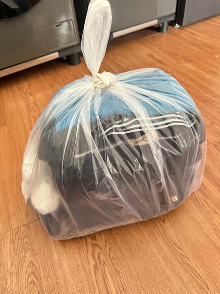 Hình ảnh Tiệm Giặt Sấy Laundry Bee | 5kg Free Ship 1km 17h mỗi ngày - 3