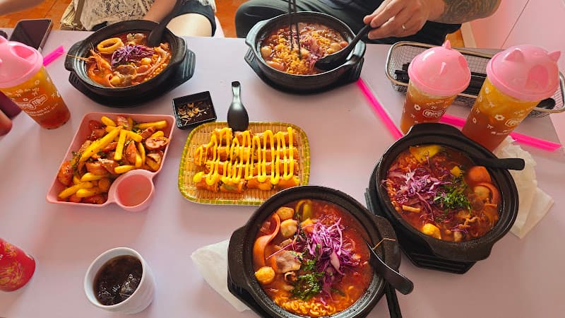 Hình ảnh Nhung Mitt - Tiệm Trà Sữa, Mỳ Cay SaPa - 3