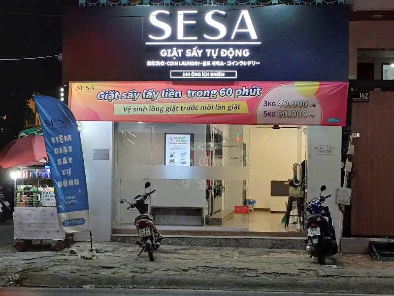 Hình ảnh SESA Coin Laundry Cửa hàng giặt sấy tự động - 4