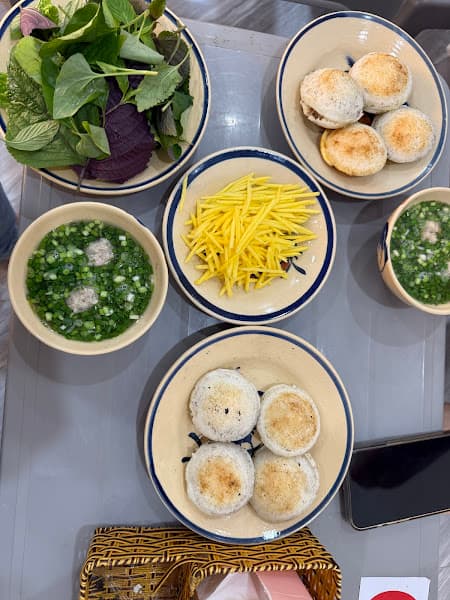 Hình ảnh Bánh căn Cô Hiếu - 3