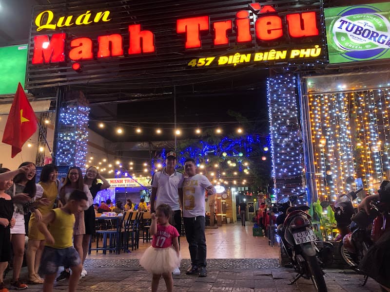 Quán Nhậu Mạnh Triều( có karaoke )