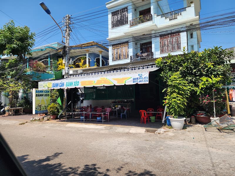 Bánh căn, bánh xèo Bảy