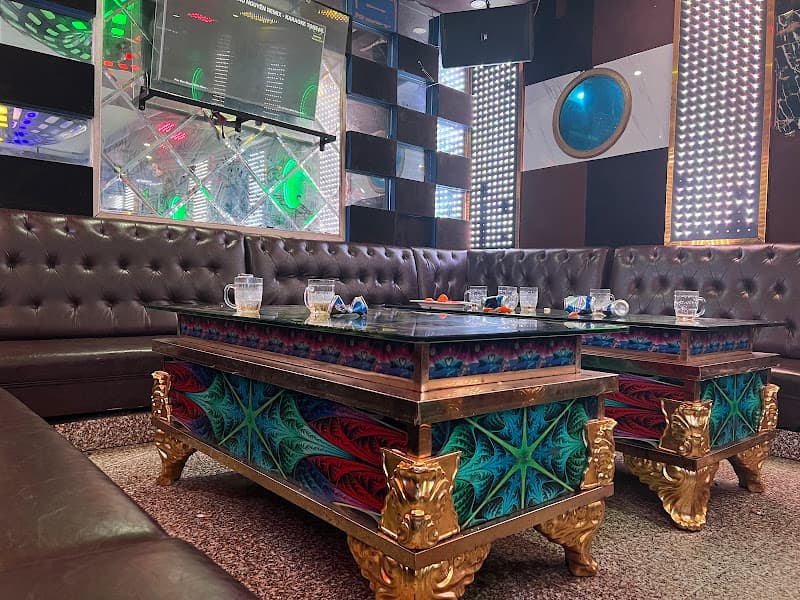 Hình ảnh Gia Đinh Subin Karaoke - Lẩu Tô Subin - 4