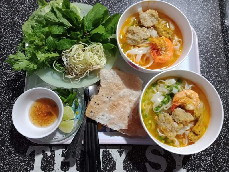 Hình ảnh Mì Quảng Cô TÁM 112 - 2