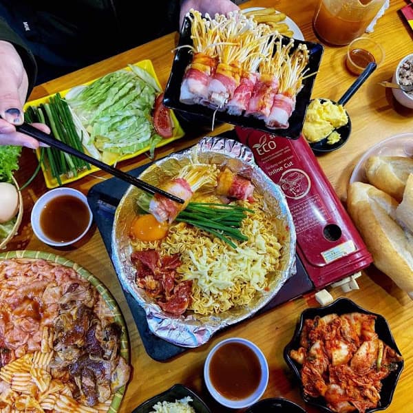 Hình ảnh Lẩu Sốt Nướng Huyền Anh - 3