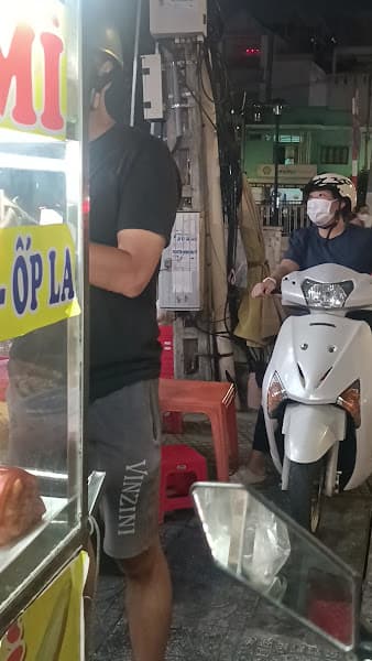 Hình ảnh Bánh mì 3 cô gái - 3