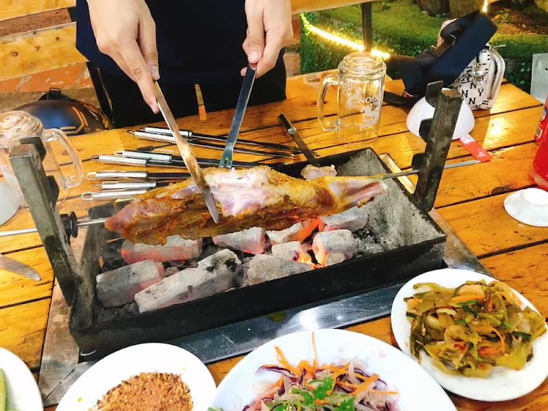 Hình ảnh Đùi Cừu Nướng Nhất Thuỷ Phong - 2