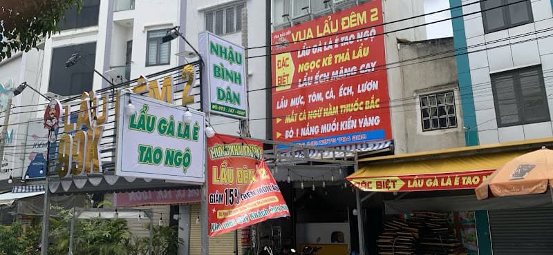 Lẩu đêm- gà lá é Tao ngộ