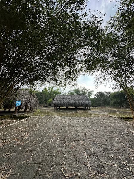 Ảnh bìa Địa đạo Nhơn Trạch