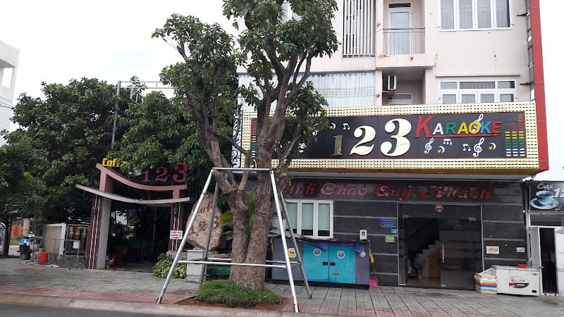 Ảnh bìa Coffee 123