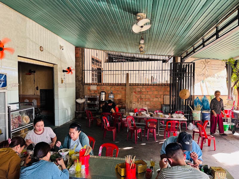 Ảnh bìa Cháo cá bột Thu Thủy