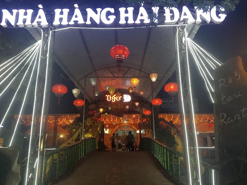 Ảnh bìa Nhà hàng nổi Hải Đăng cầu chui